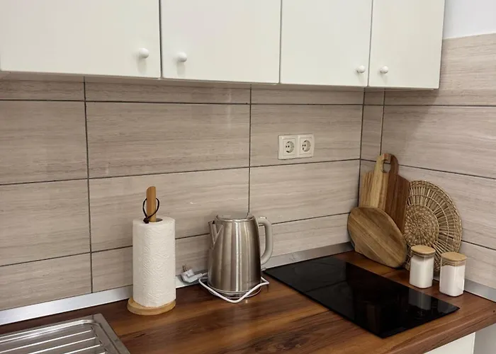 Laganini 2 - 50 M From The Sea Apartamento *