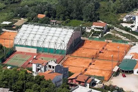 Laganini 2 - 50 M From The Sea Apartment *