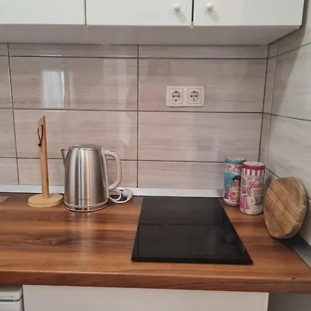 Laganini 2 - 50 M From The Sea Apartment Split