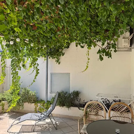 Apartment Laganini 2 - 50 M From The Sea