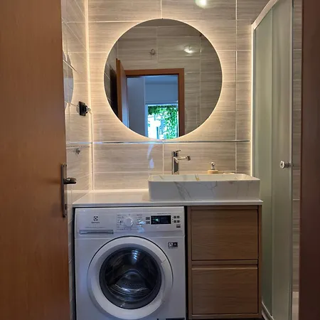 Laganini 2 - 50 M From The Sea Apartamento *