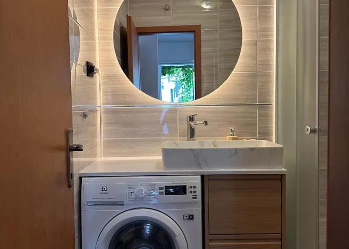 Laganini 2 - 50 M From The Sea דירה *